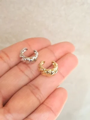 EAR CUFF