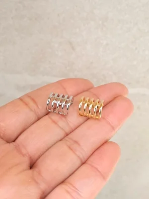 EAR CUFF