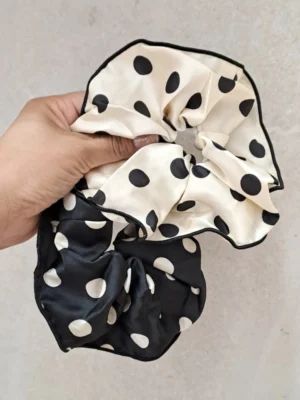 SCRUNCHIE