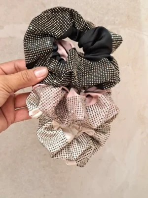 SCRUNCHIE
