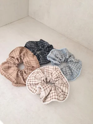 SCRUNCHIE