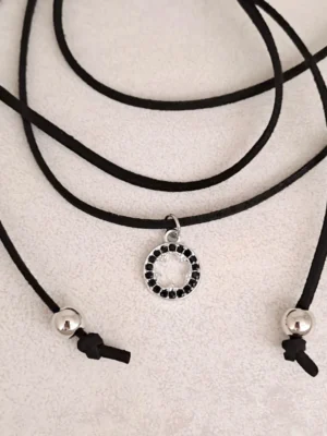 CHOKER