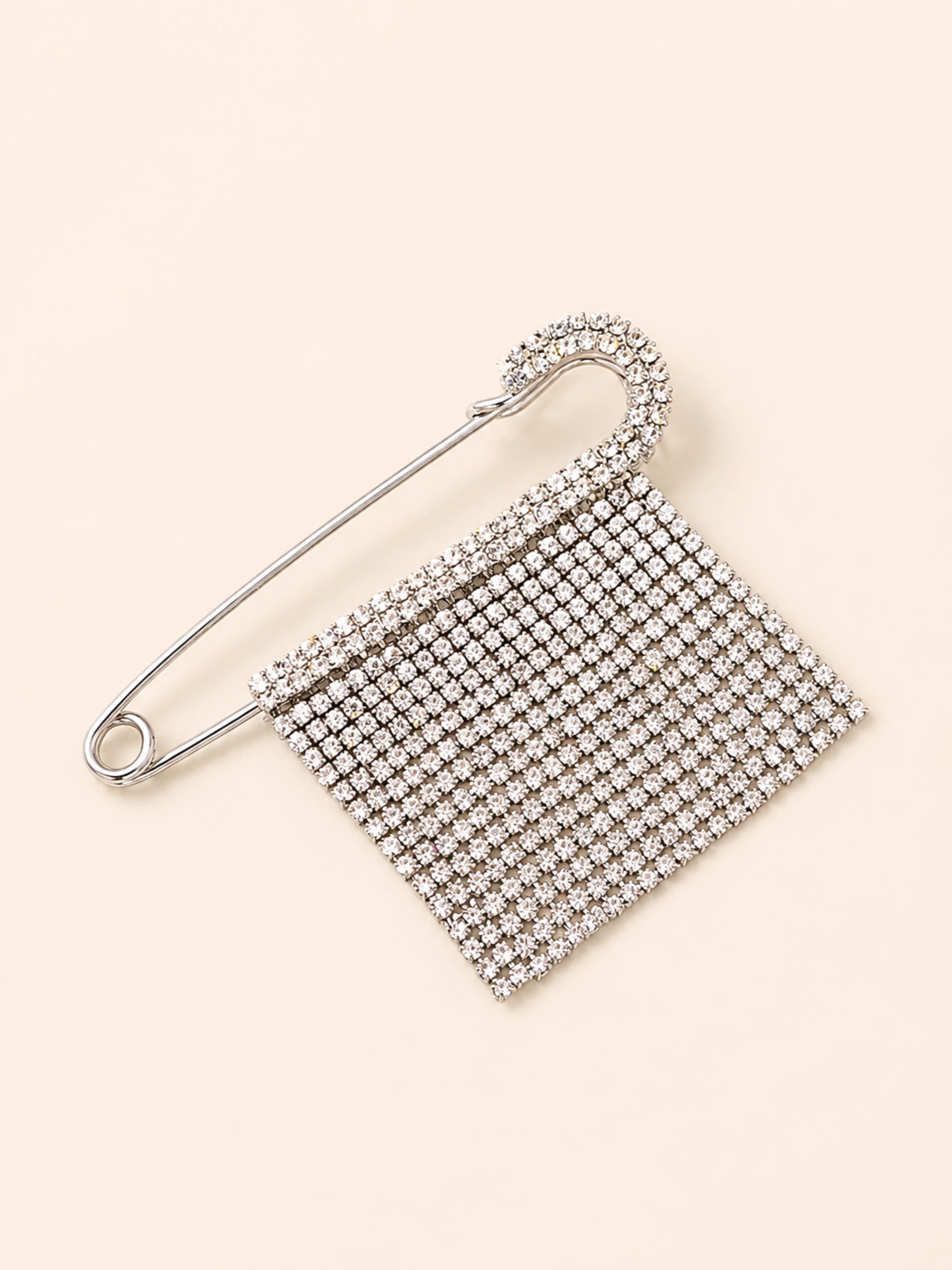PRENDEDOR PIN CORTINA