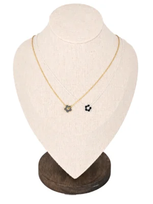 COLLAR ACERO FLOR NEGRA