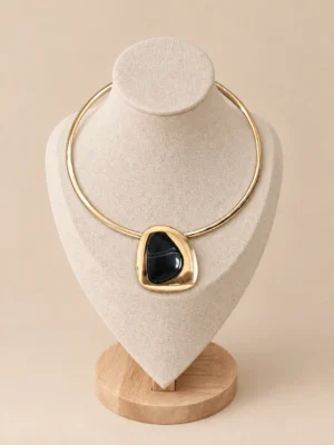 COLLAR RIGIDO FANTASIA