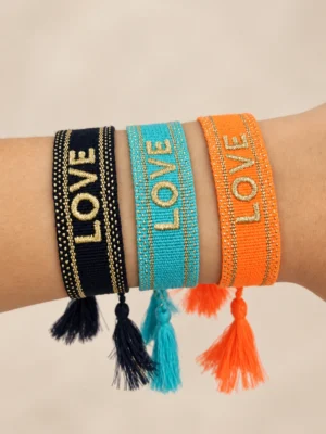 PULSERA BORDADA LOVE